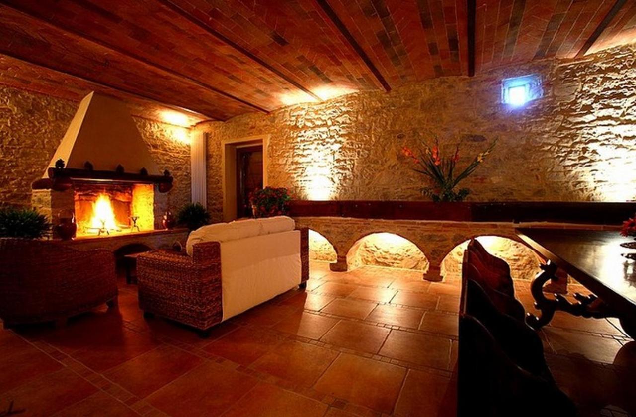 Podere Lucignano Secondo Agriturismo Gaiole in Chianti Habitación foto