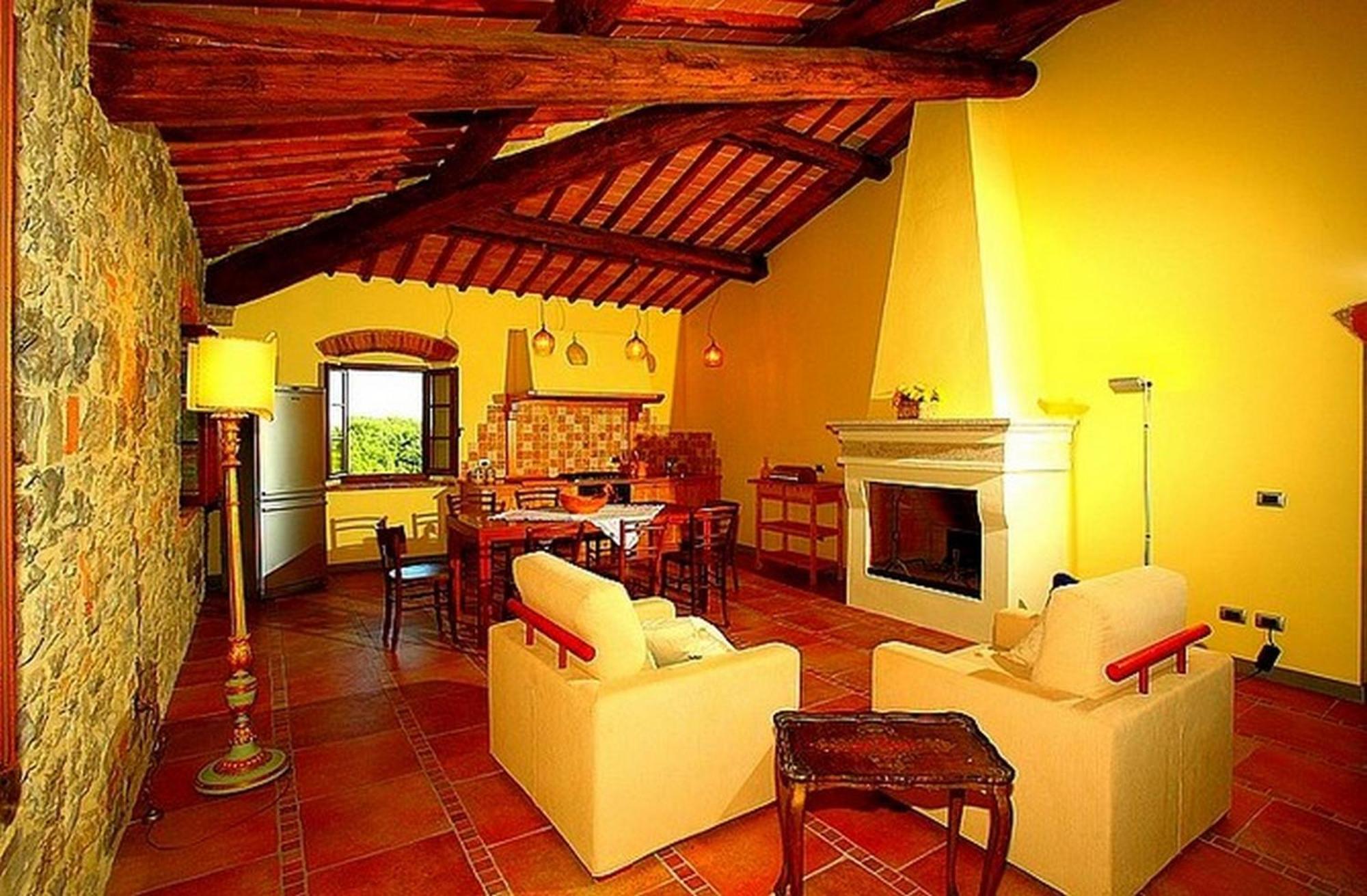 Podere Lucignano Secondo Agriturismo Gaiole in Chianti Habitación foto